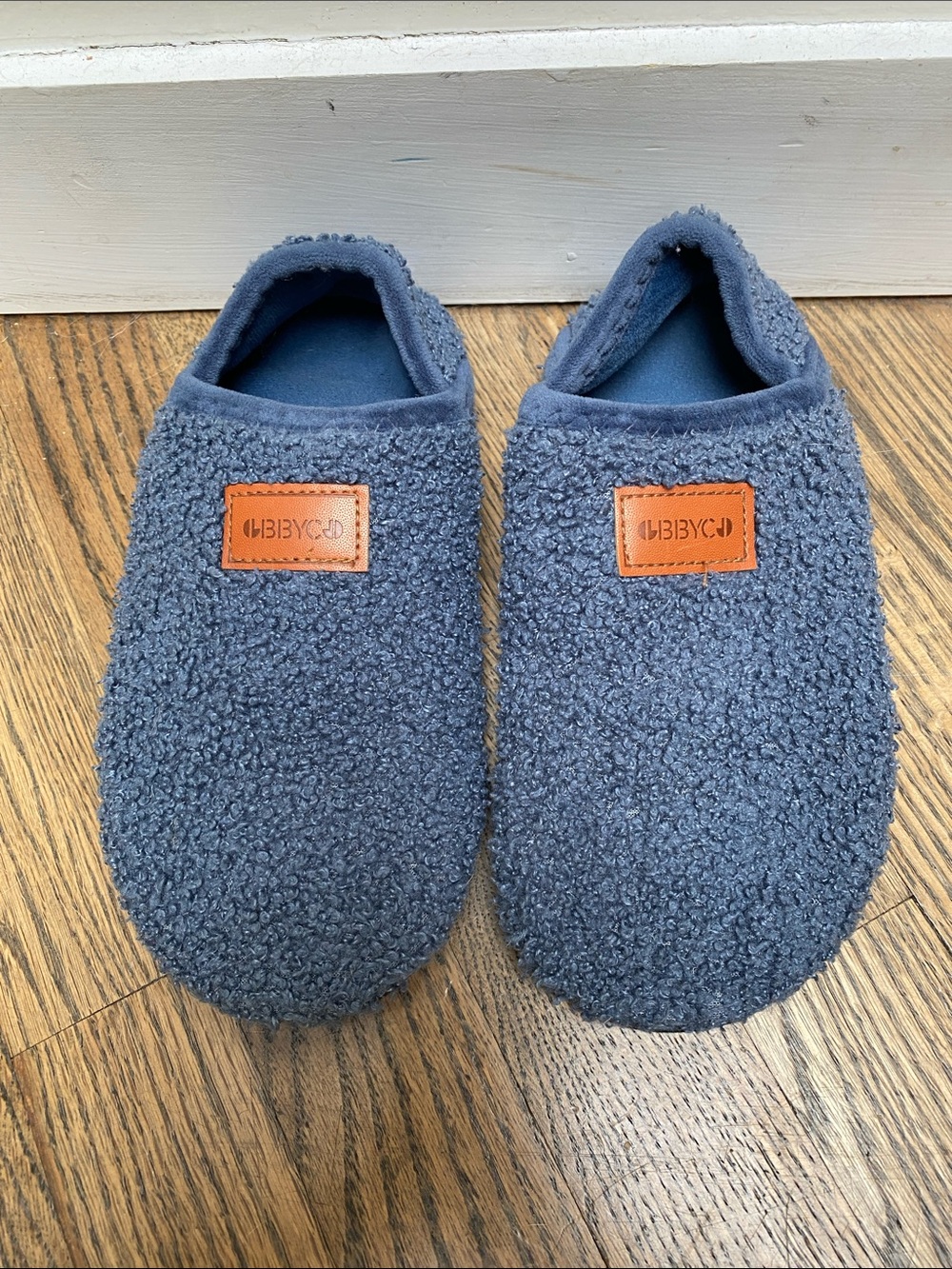 Cozy Blue Sherpa Slip-On Slippers size 36-37